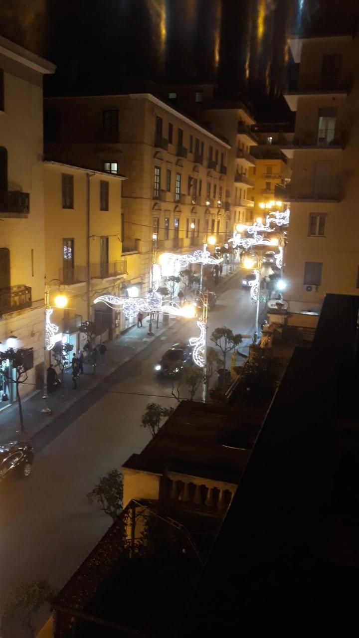 B&B Villa Italia サレルノ エクステリア 写真